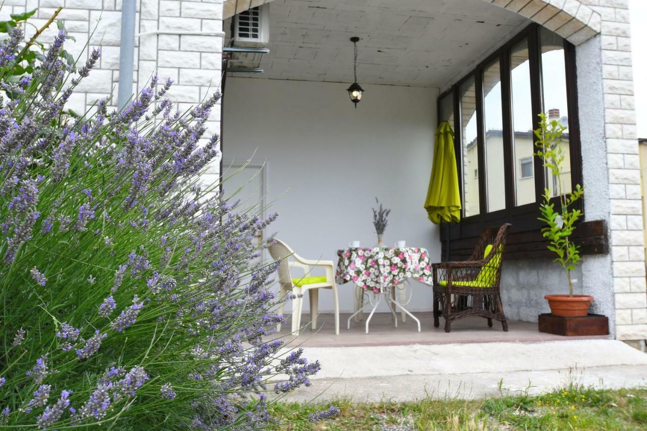 Studio apartman Kris Marinici  Esterno foto